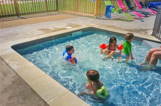Camping Loire et Châteaux à Bréhémont en Indre et Loire proche de Tours et Saumur, près des châteaux de La Loire