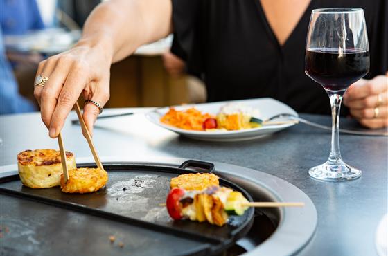 Restaurant Plancha snack au camping Loire et Châteaux entre Tours et Saumur près de la Loire